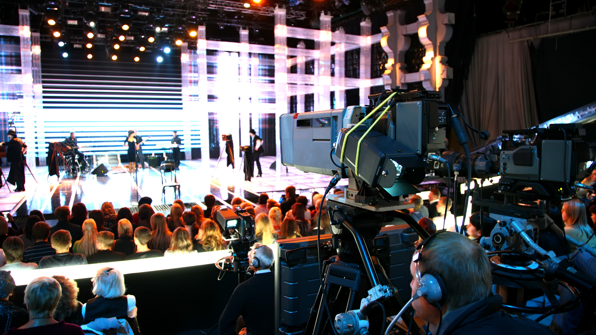 Live concert performance stage lighting